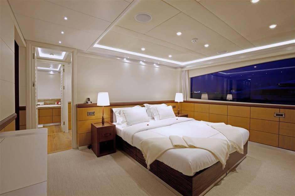 Quaranta luxury yacht for sale 2